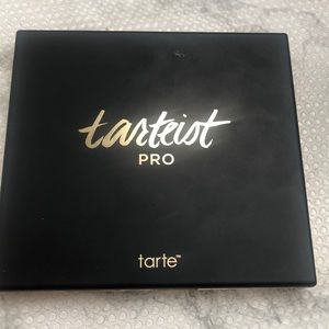Eyeshadow palette